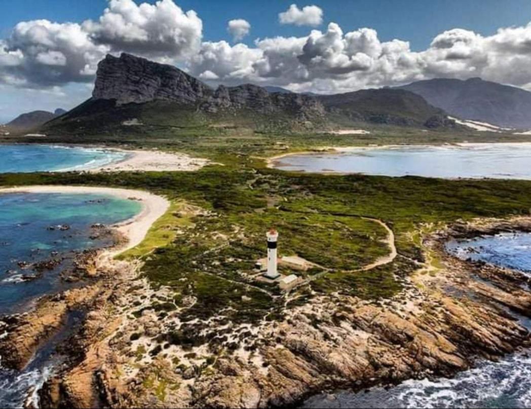 Klipwerf Bettys Bay Apartment Luaran gambar